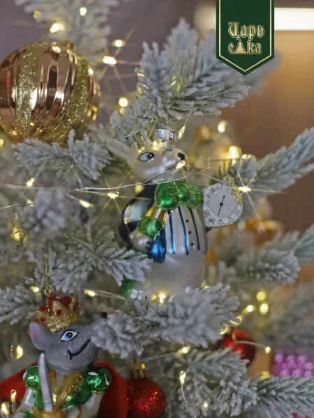 Новогодняя стеклянная елочная игрушка "Мартовский заяц" 