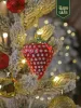 Новогодняя стеклянная елочная игрушка "Спелая клубника" 